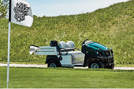 Texto explicativo de veículo utilitário de campo de golfe carryall 300 turf