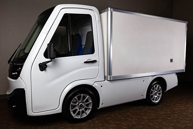 utility vehicle 411