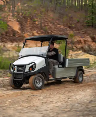 Carryall 700 utility vehicle with heavy duty suspension