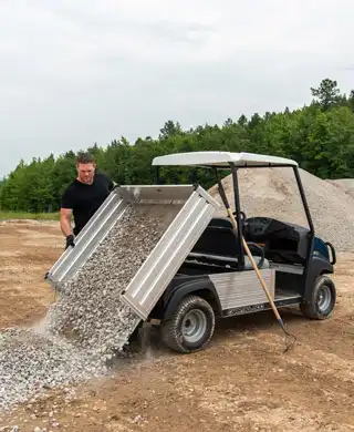 Aluminum bed with easy open tailgate