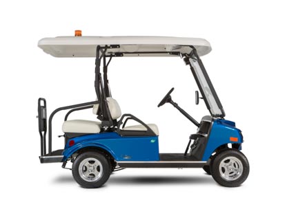 Voiturette de golf électrique quatre passagers, conforme à un usage routier